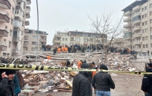 Death toll rises to 284 after magnitude 7.4 quake rocks SE Türkiye.